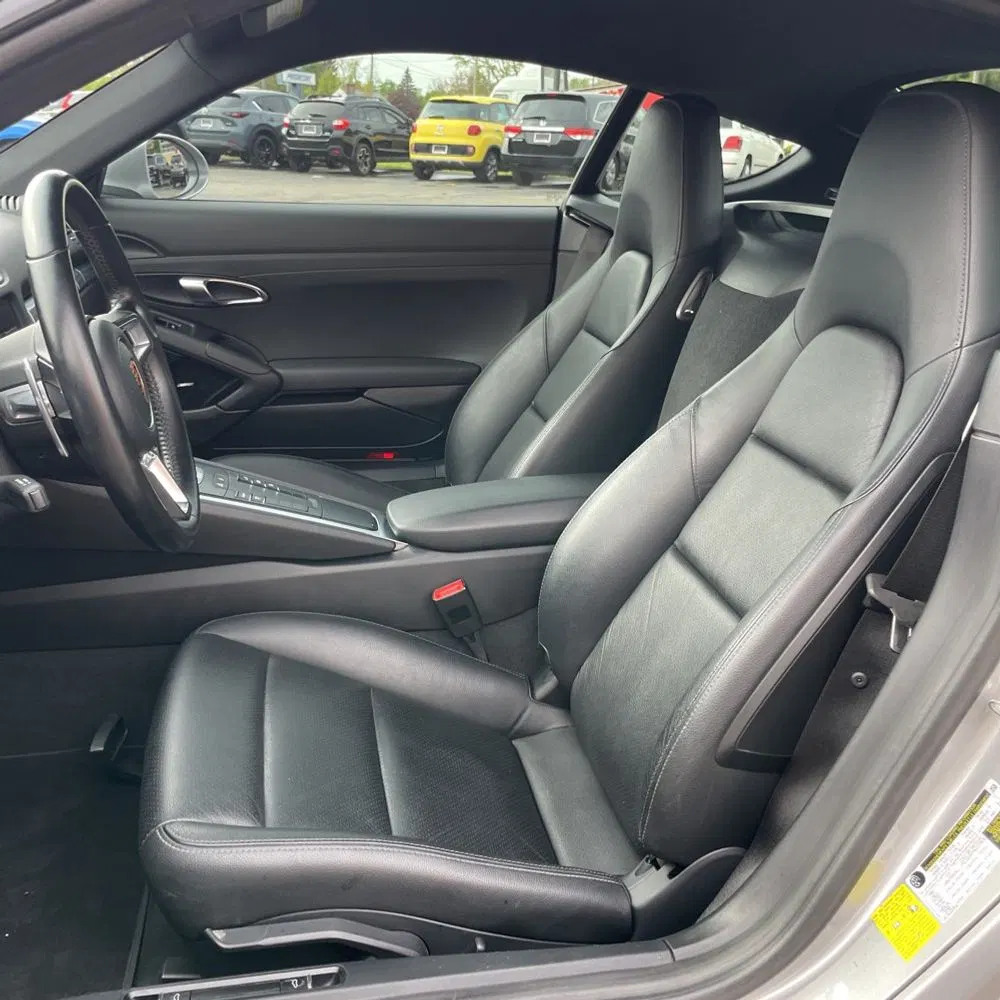 2019 Porsche 718 Cayman Base