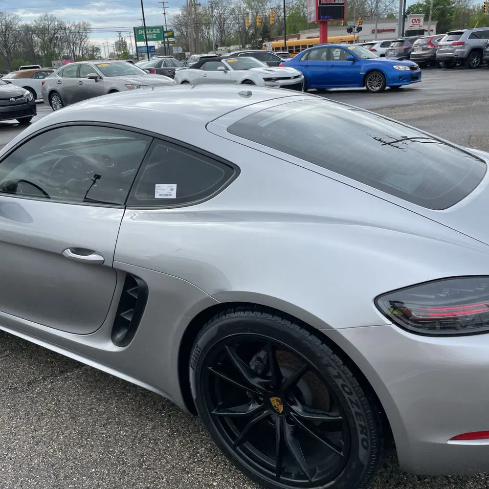 2019 Porsche 718 Cayman Base