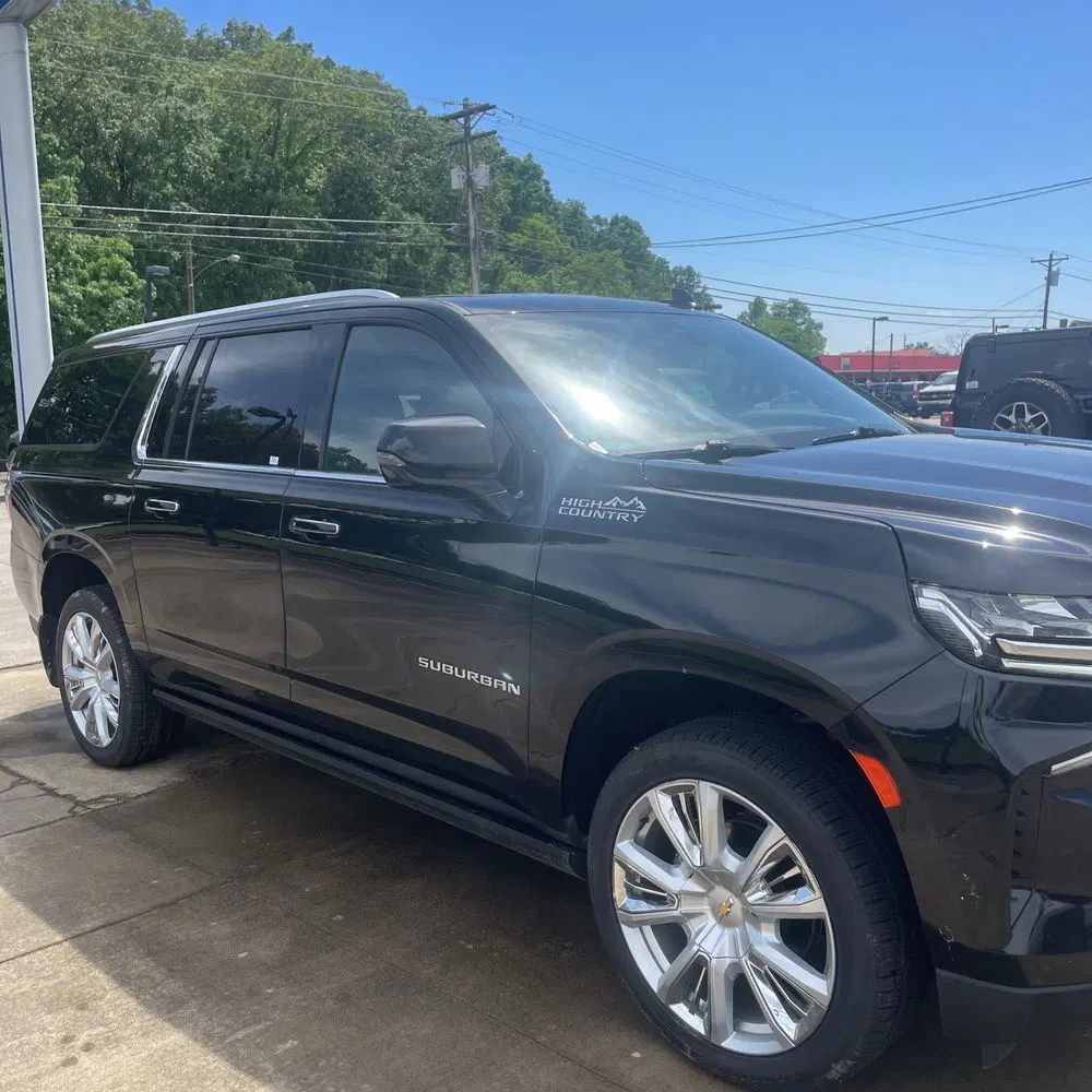 2021 Chevrolet Suburban High Country