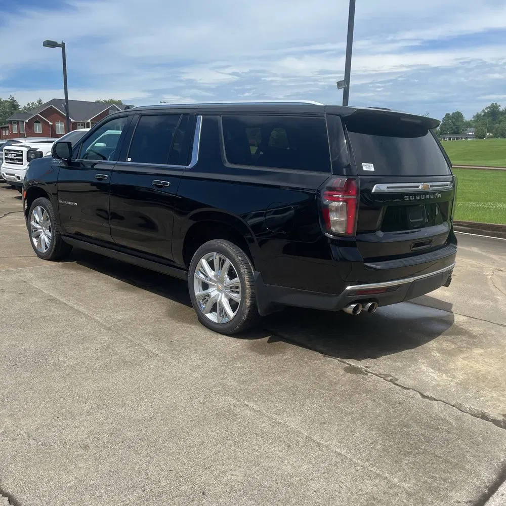 2021 Chevrolet Suburban High Country