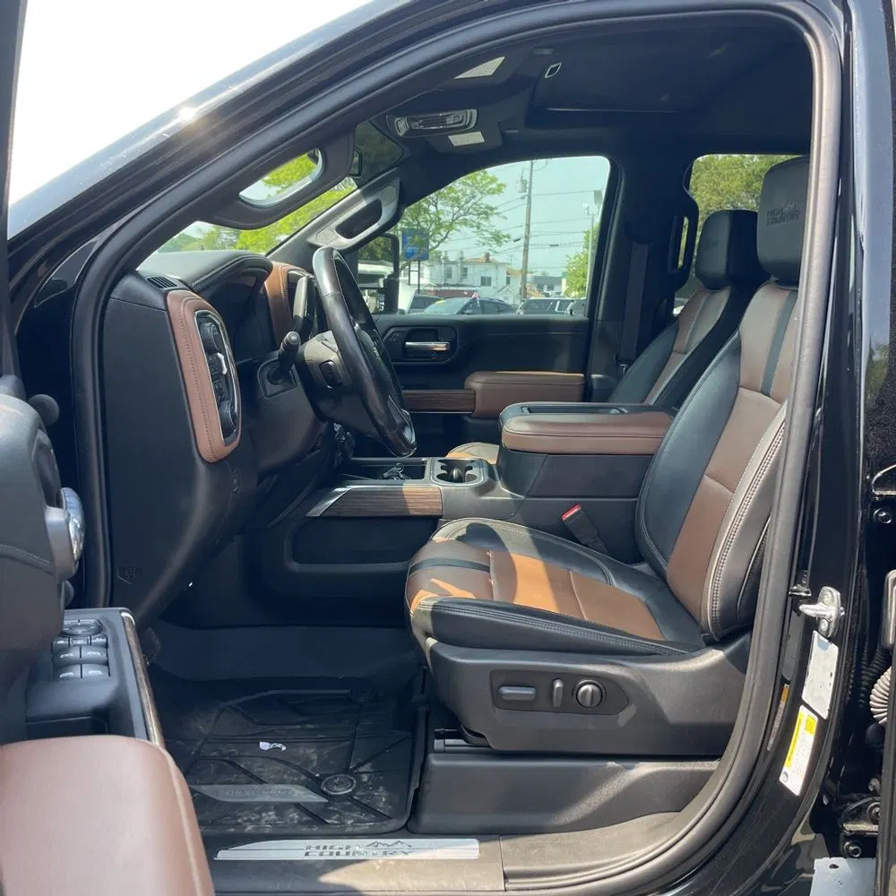 2022 Chevrolet Silverado 3500HD High Country