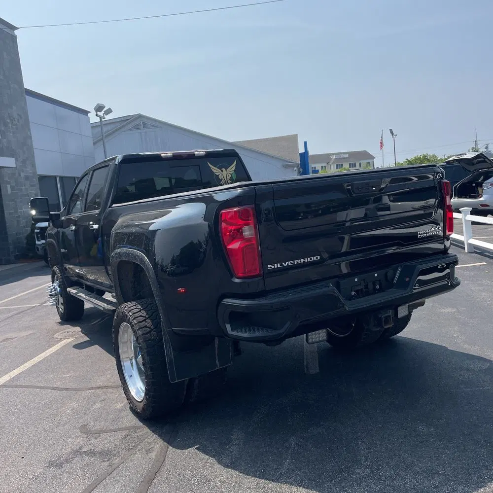 2022 Chevrolet Silverado 3500HD High Country