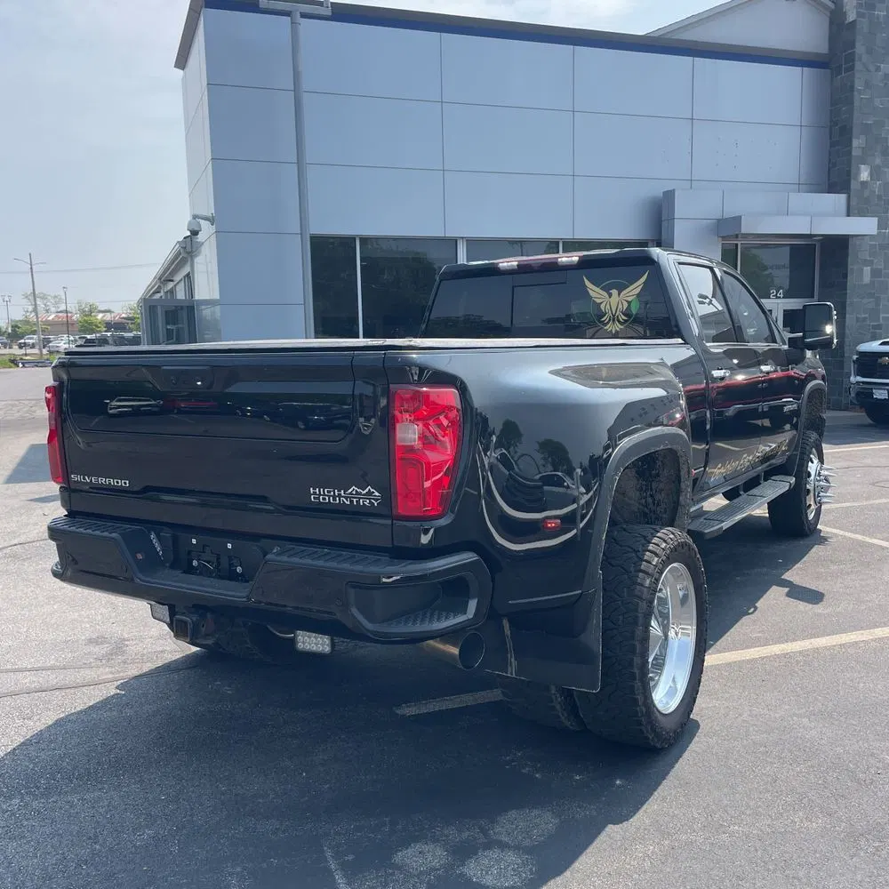 2022 Chevrolet Silverado 3500HD High Country