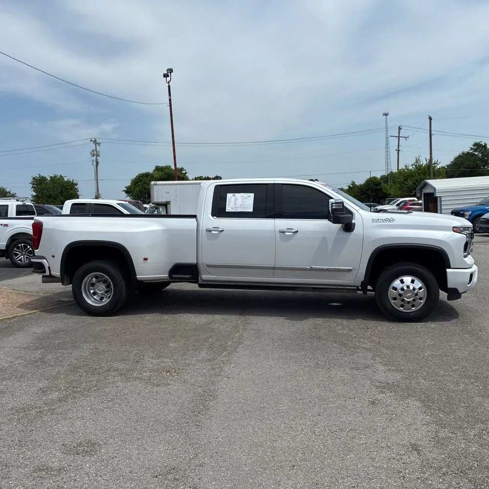 2024 Chevrolet Silverado 3500HD High Country