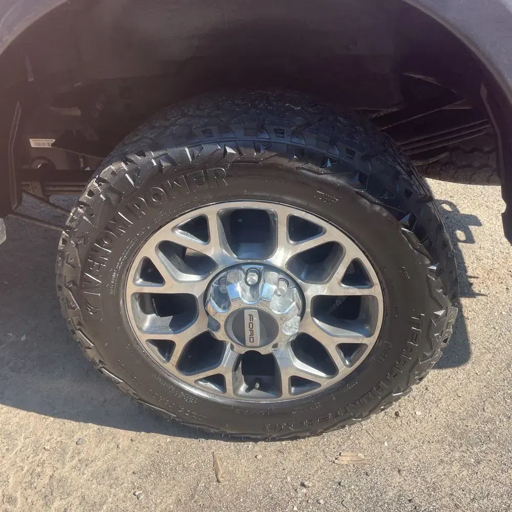 2021 Ford F-350 Super Duty Lariat