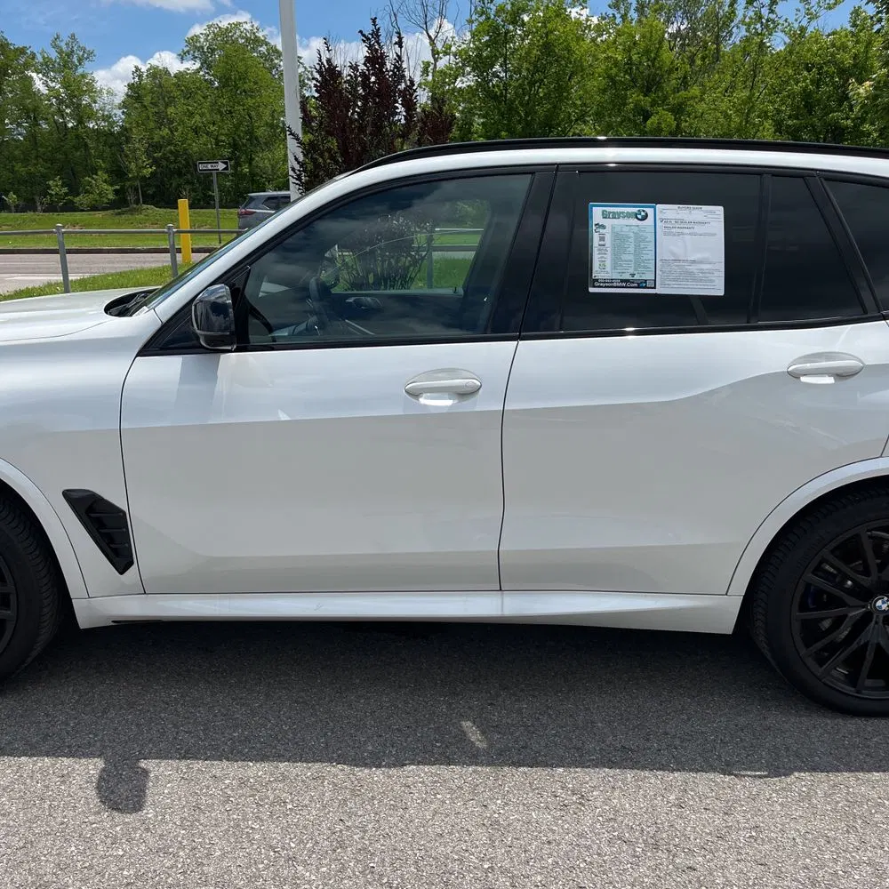 2024 BMW X5 M60i