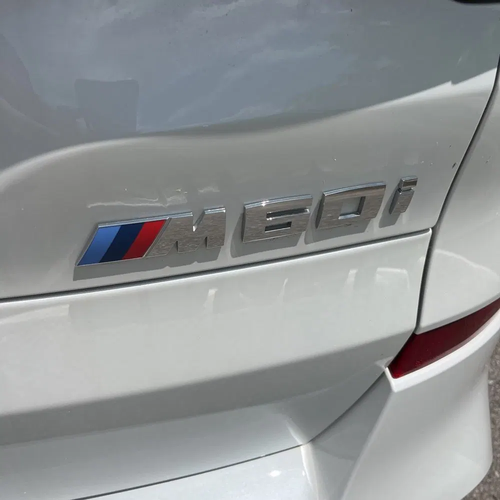 2024 BMW X5 M60i