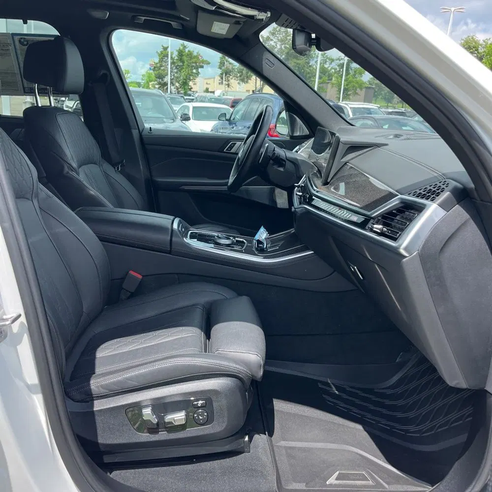 2024 BMW X5 M60i