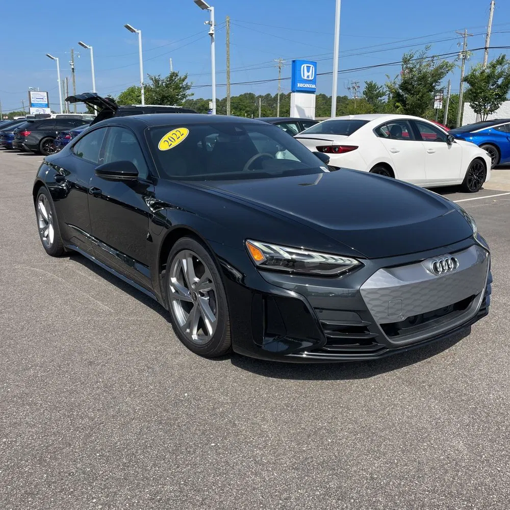 2022 Audi e-tron GT Premium Plus