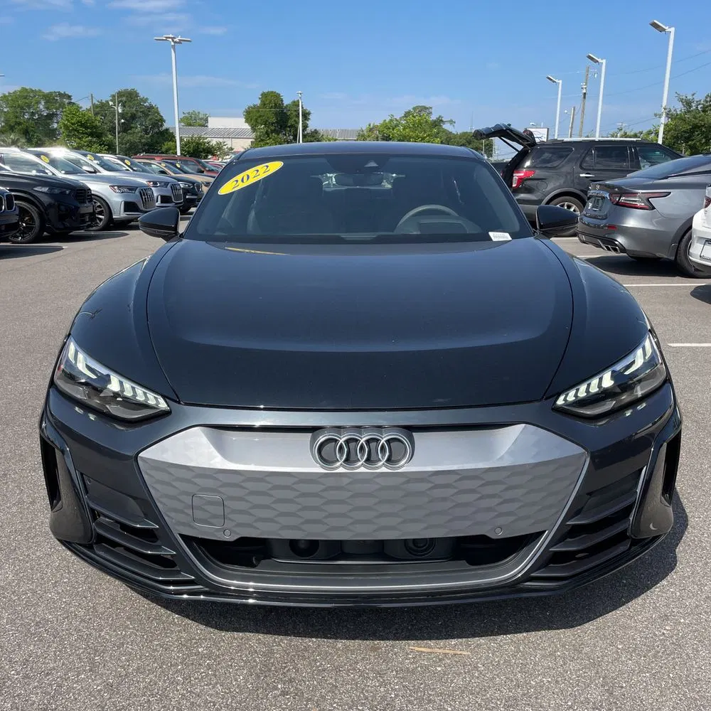 2022 Audi e-tron GT Premium Plus