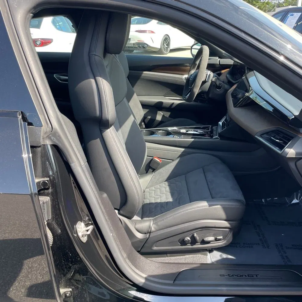 2022 Audi e-tron GT Premium Plus