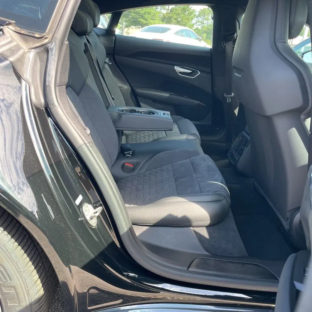 2022 Audi e-tron GT Premium Plus