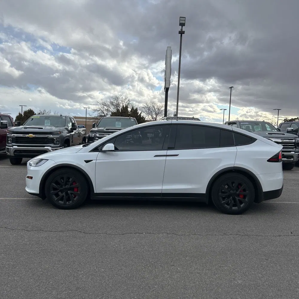 2023 Tesla Model X Plaid