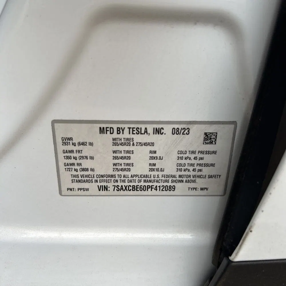 2023 Tesla Model X Plaid