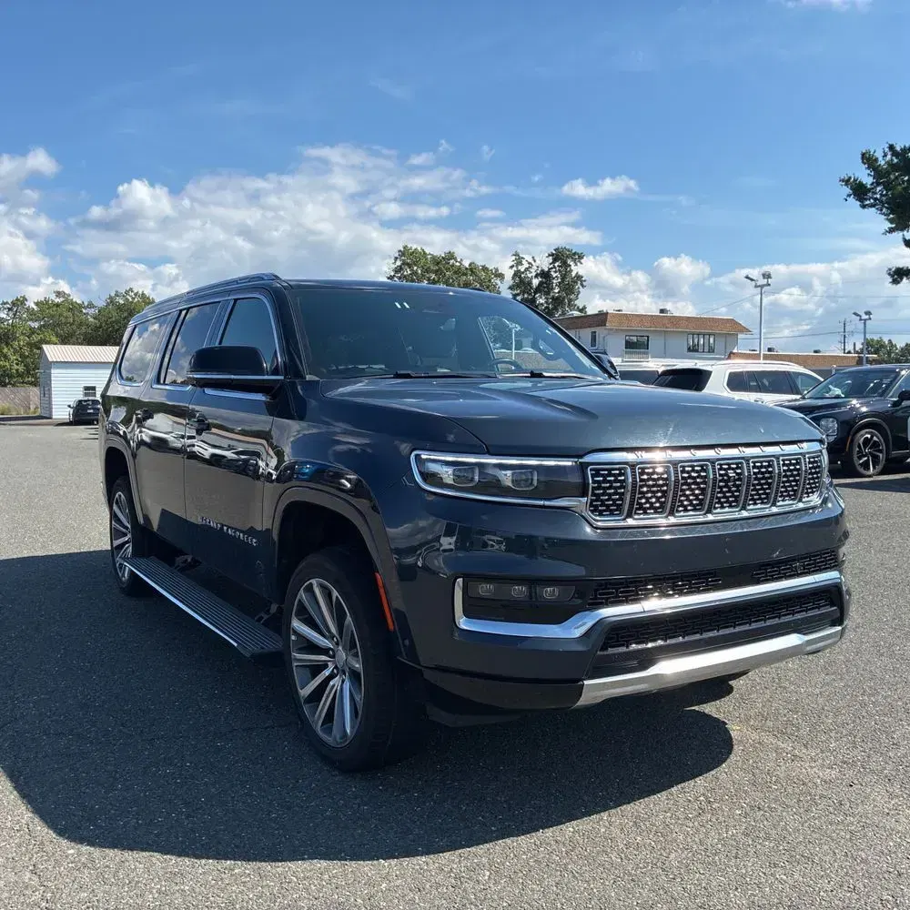 2023 Jeep Grand Wagoneer L Series II