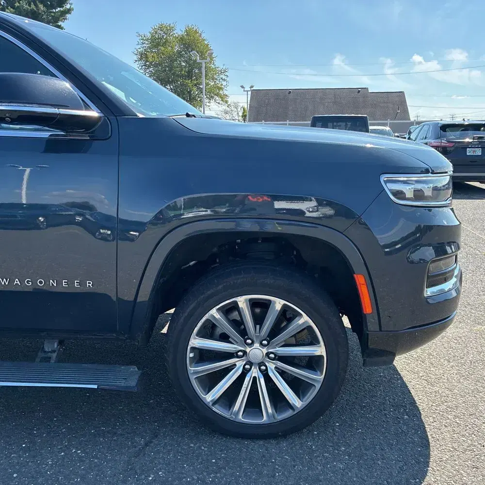 2023 Jeep Grand Wagoneer L Series II