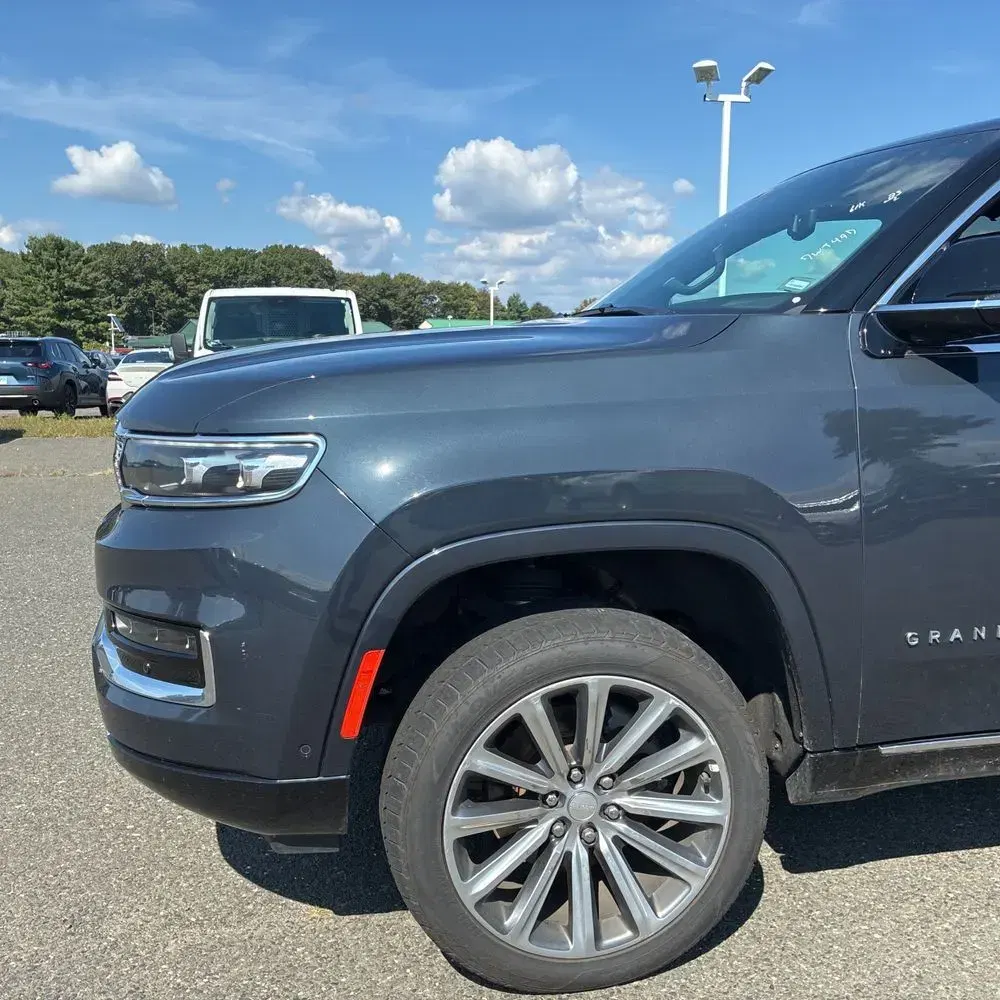 2023 Jeep Grand Wagoneer L Series II