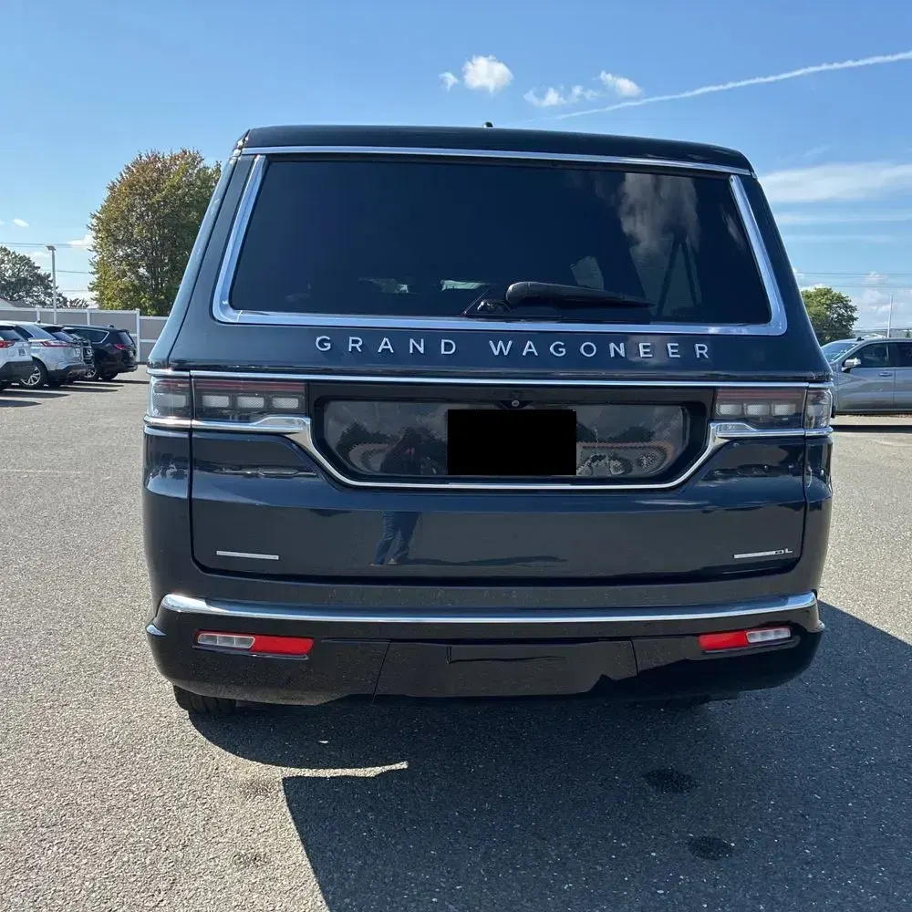 2023 Jeep Grand Wagoneer L Series II