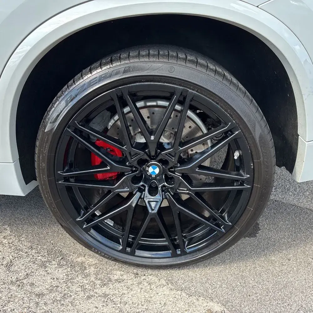 2025 BMW X5 M Competition