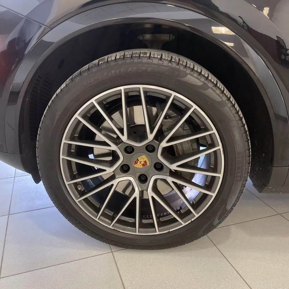 2022 Porsche Cayenne S Coupe