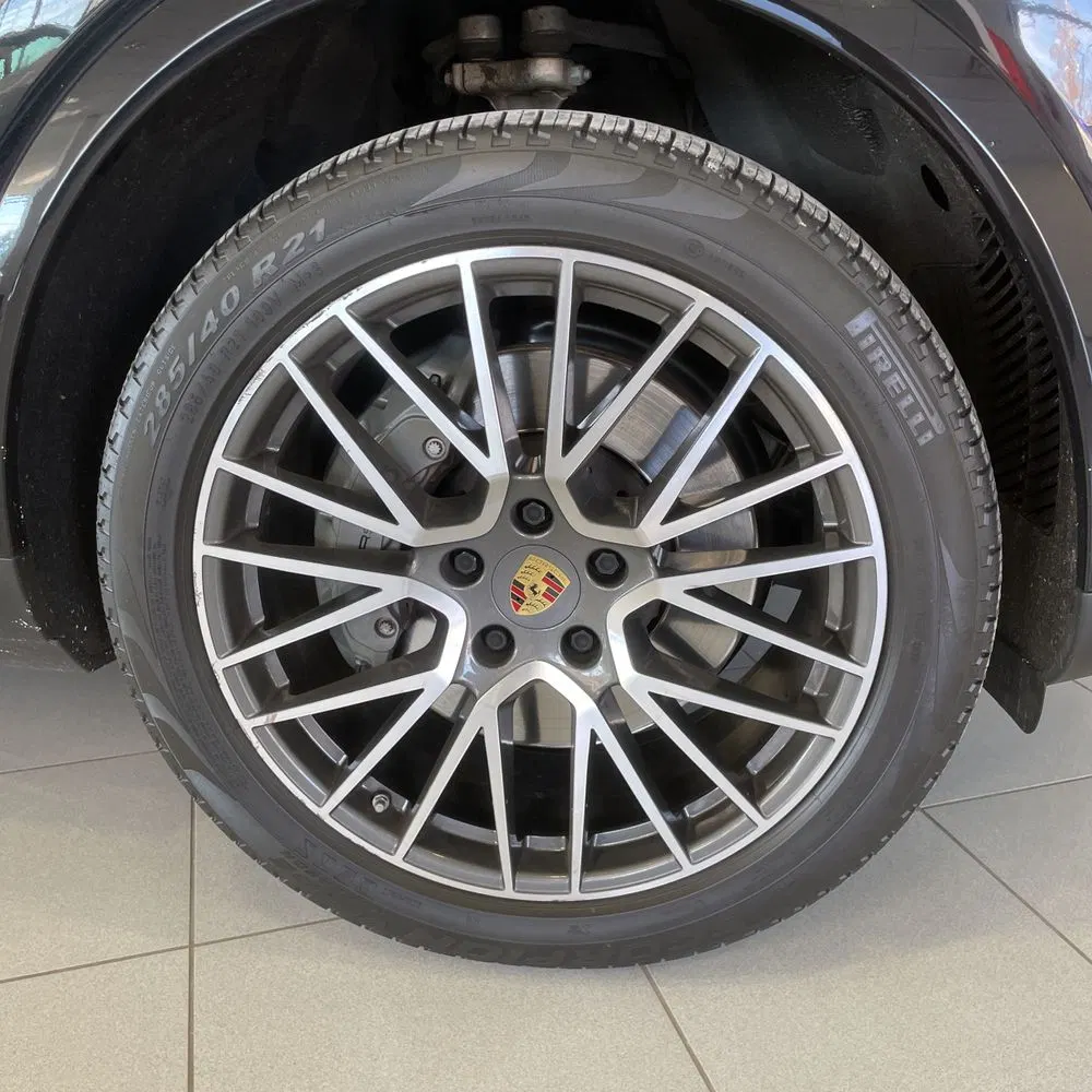 2022 Porsche Cayenne S Coupe
