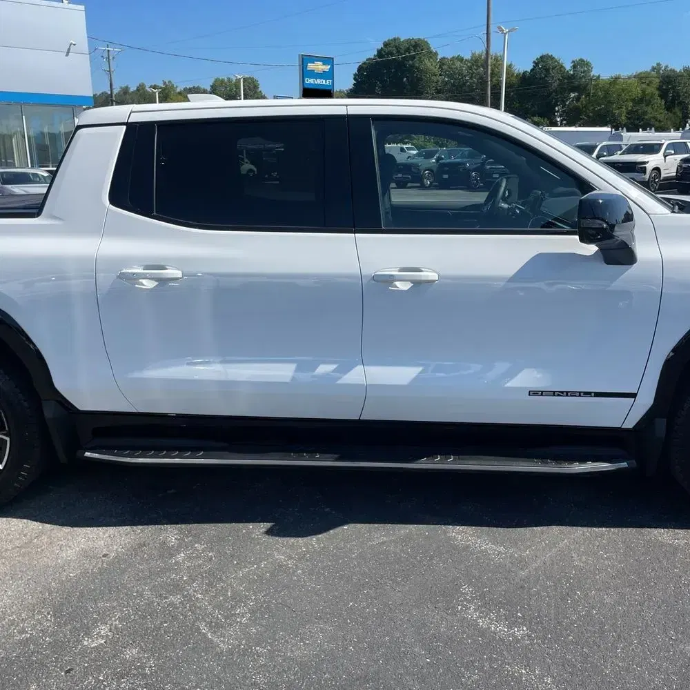 2025 GMC Sierra EV Denali