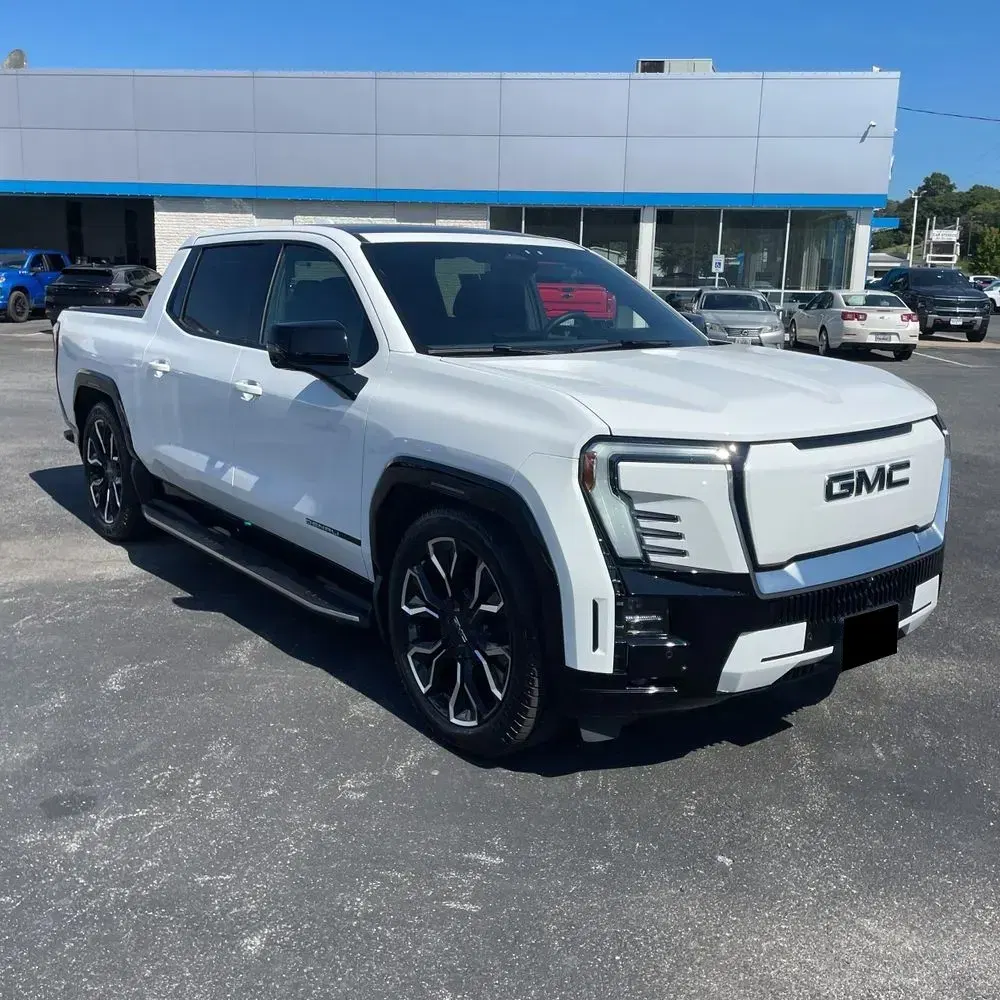 2025 GMC Sierra EV Denali