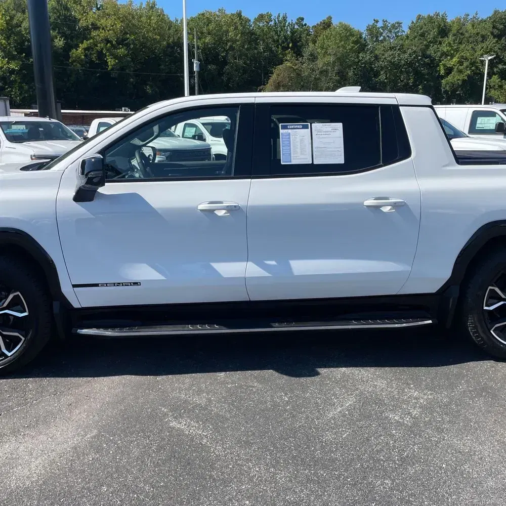 2025 GMC Sierra EV Denali