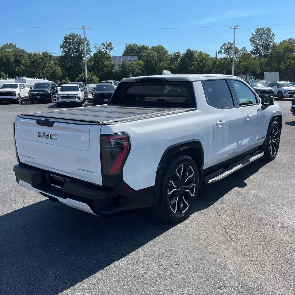 2025 GMC Sierra EV Denali