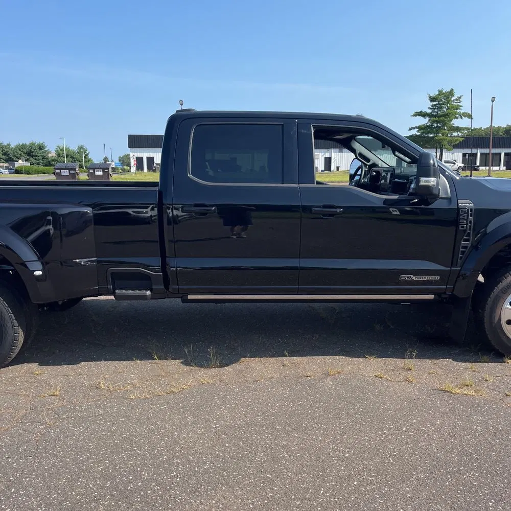 2025 Ford F-450 Super Duty Platinum