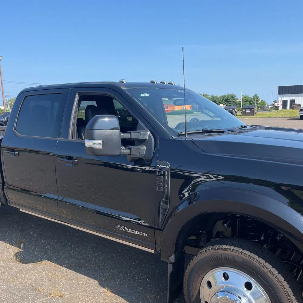 2025 Ford F-450 Super Duty Platinum