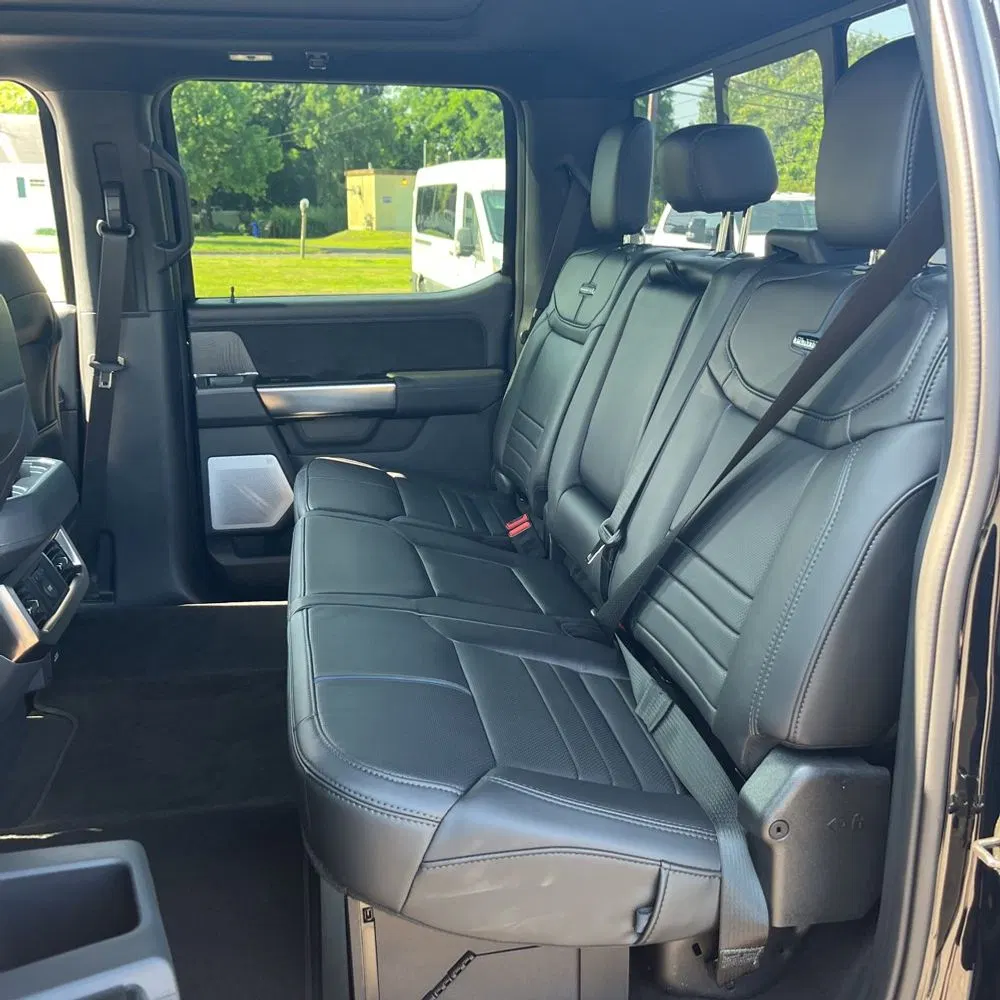 2025 Ford F-450 Super Duty Platinum