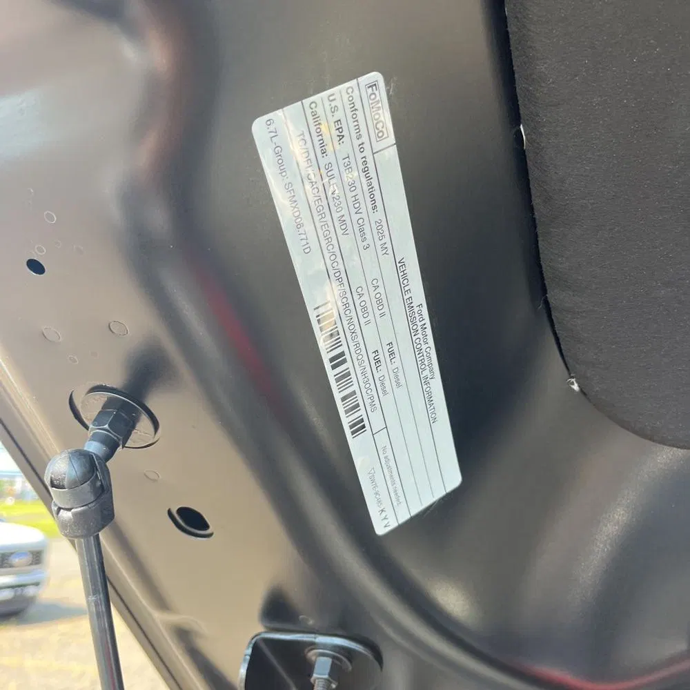 2025 Ford F-450 Super Duty Platinum