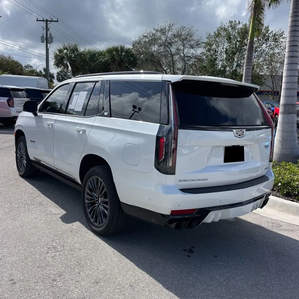 2023 Cadillac Escalade-V Base