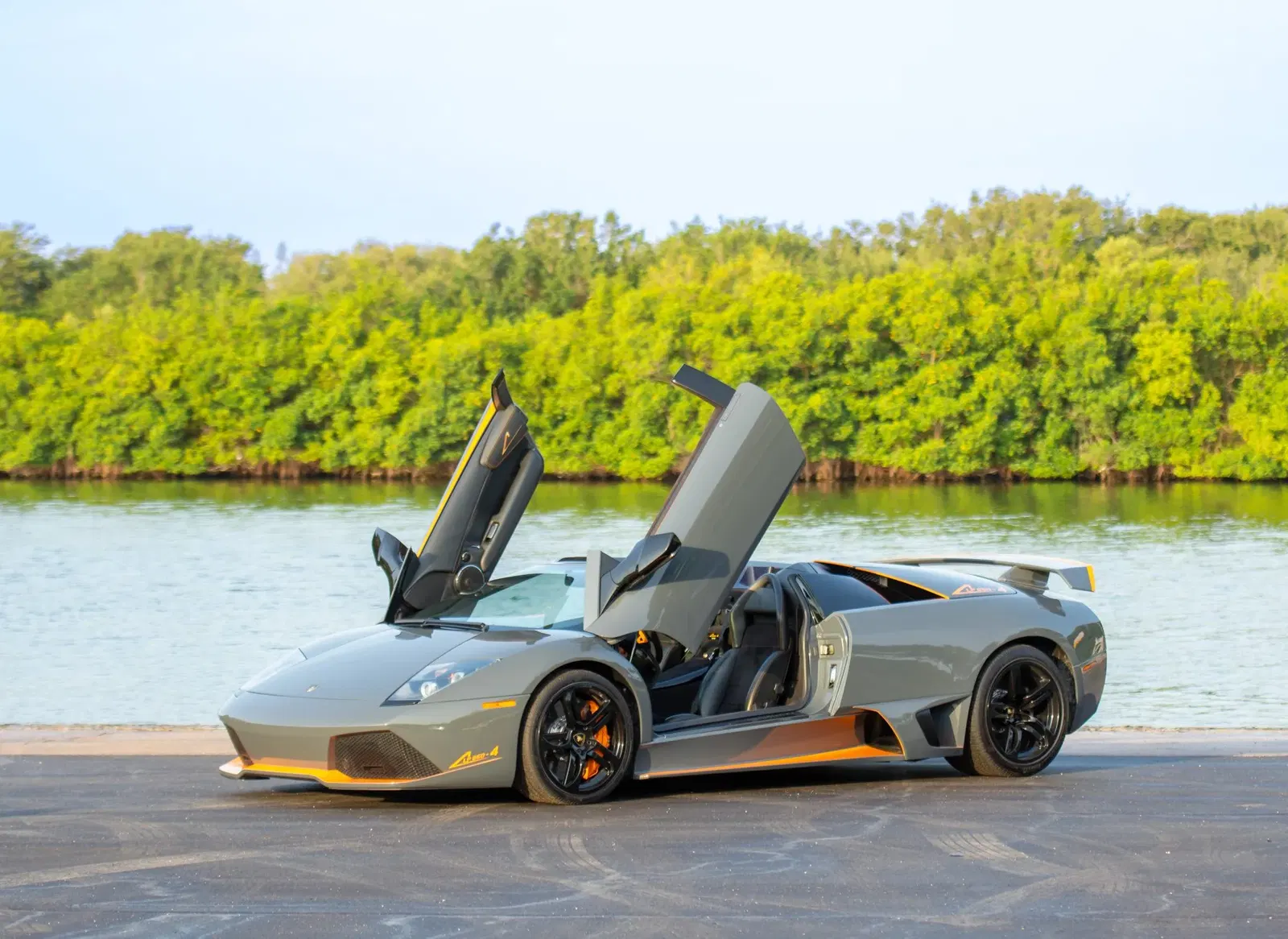 2010 Lamborghini Murcielago LP650-4 Roadster