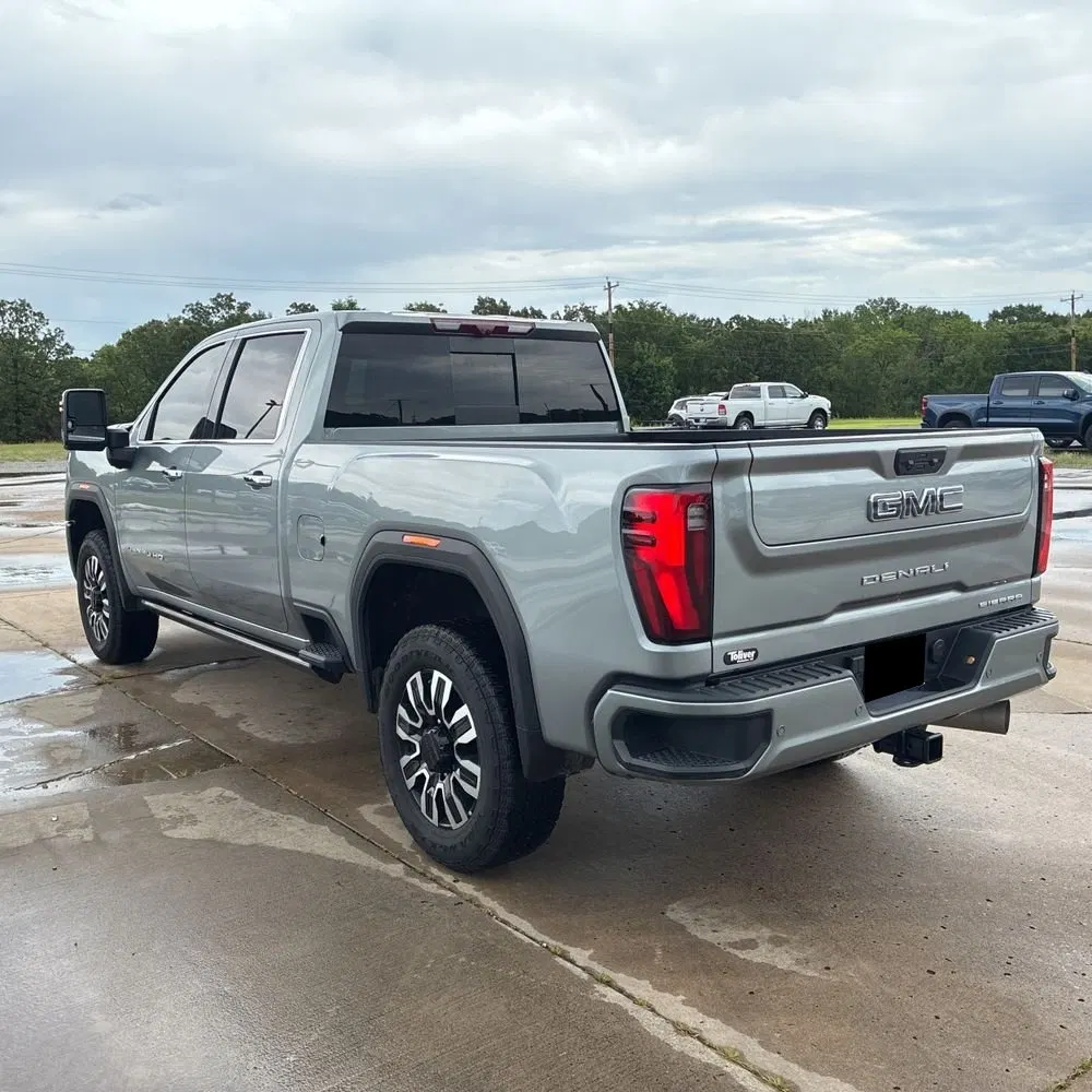 2025 GMC Sierra 2500HD Denali Ultimate