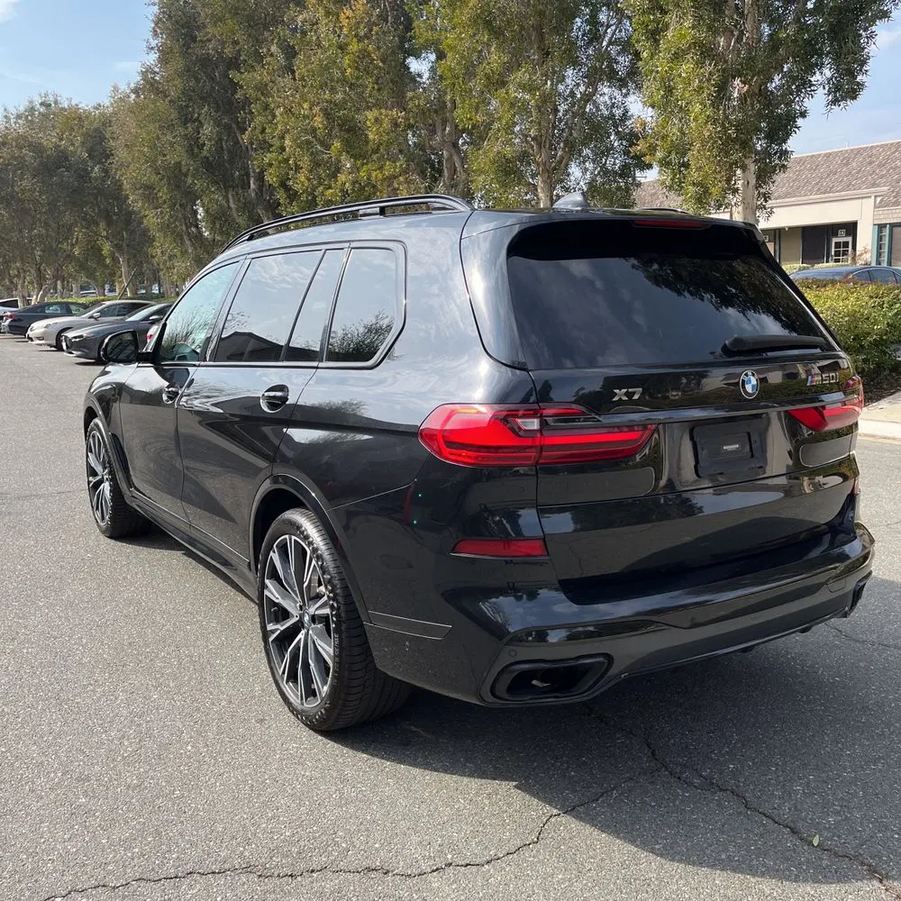 2020 BMW X7 M50i