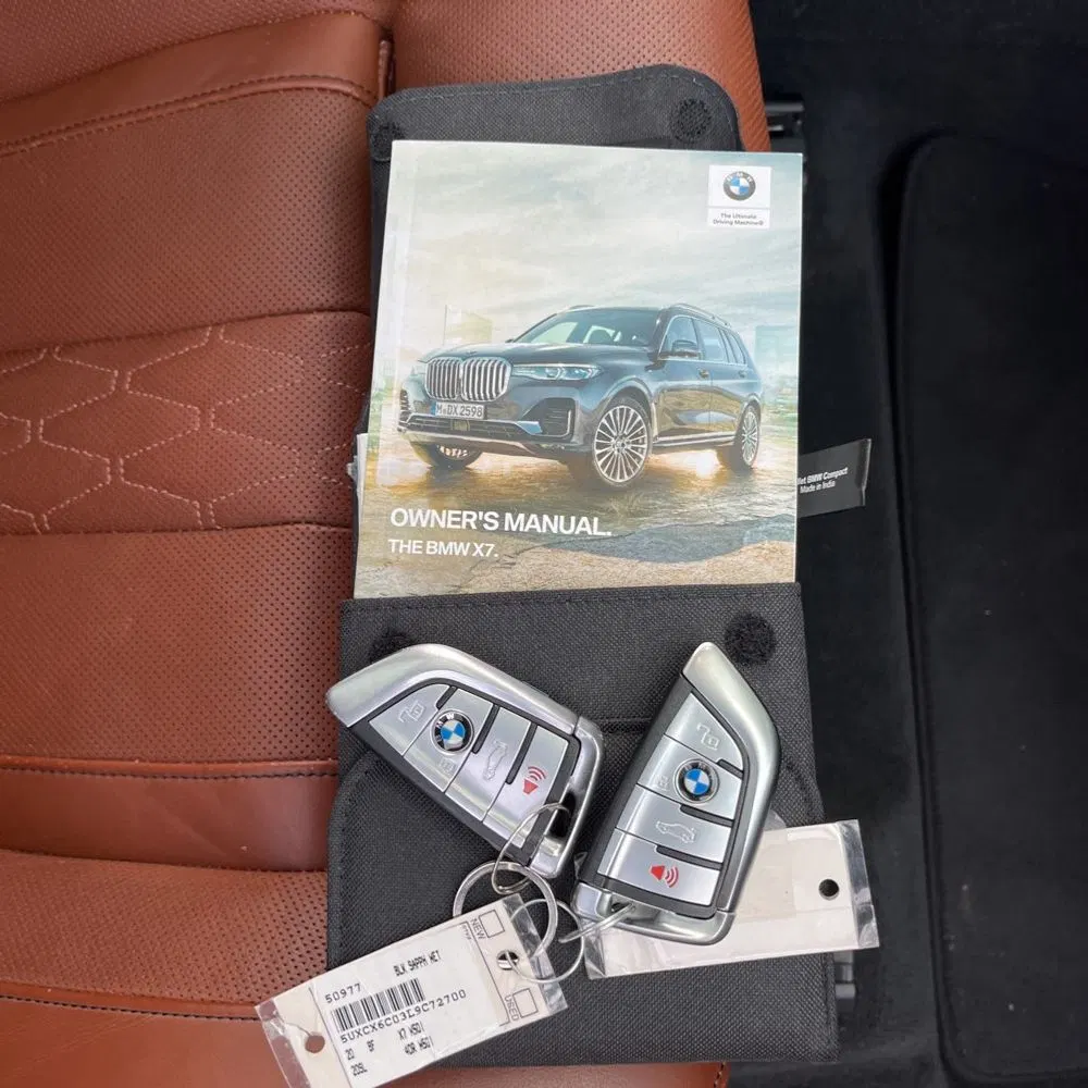 2020 BMW X7 M50i