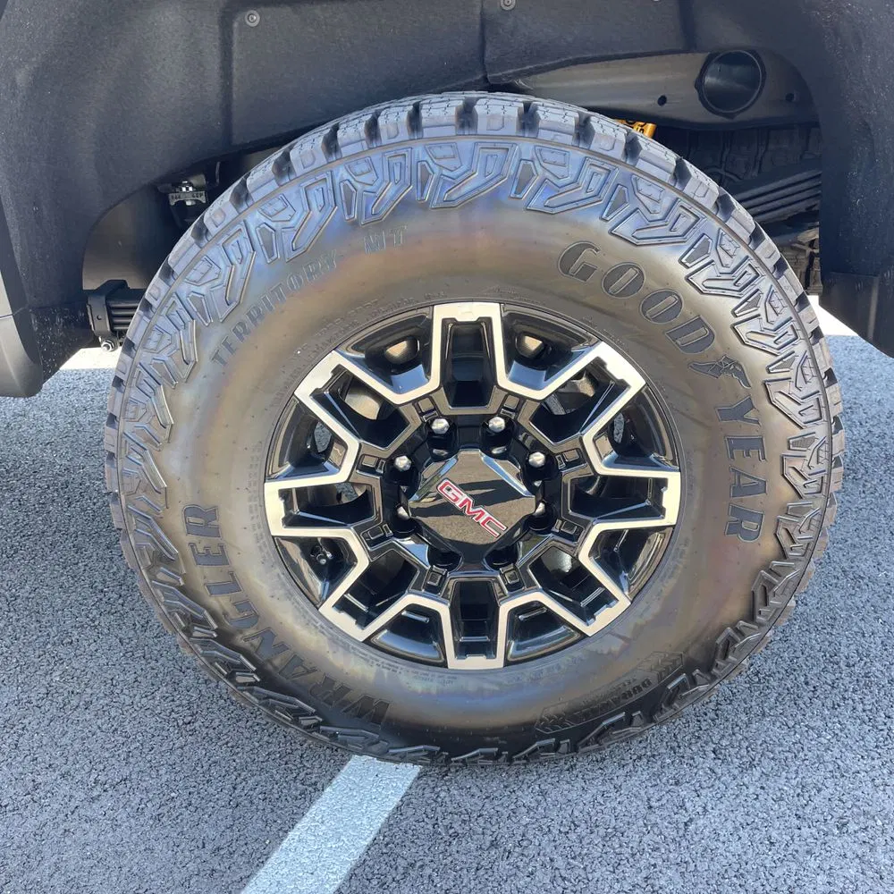 2025 GMC Sierra 2500HD AT4X
