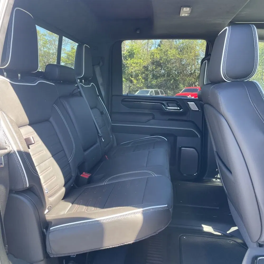 2025 GMC Sierra 2500HD AT4X