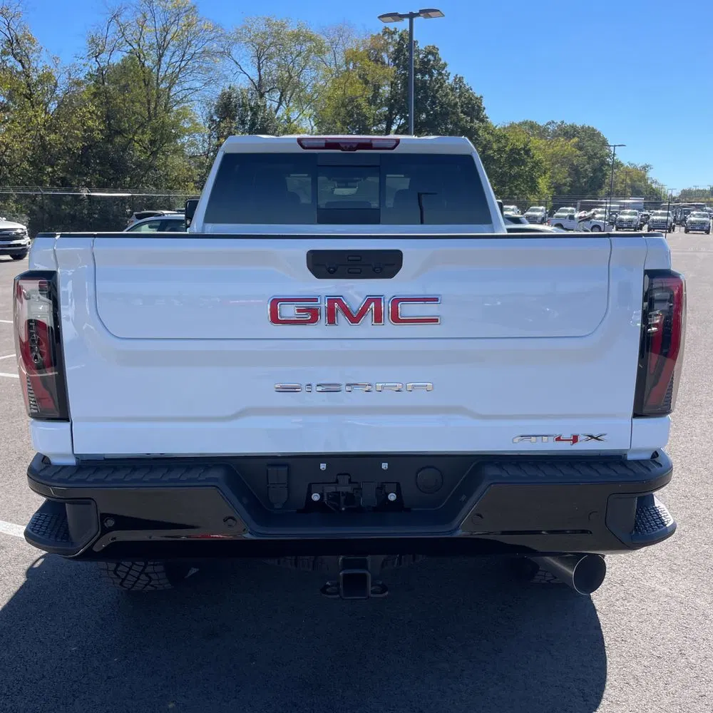 2025 GMC Sierra 2500HD AT4X