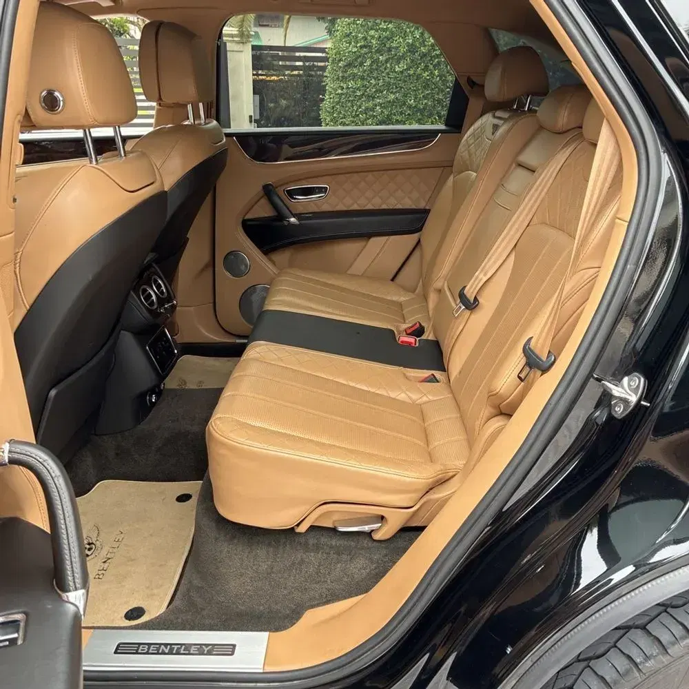 2018 Bentley Bentayga Base