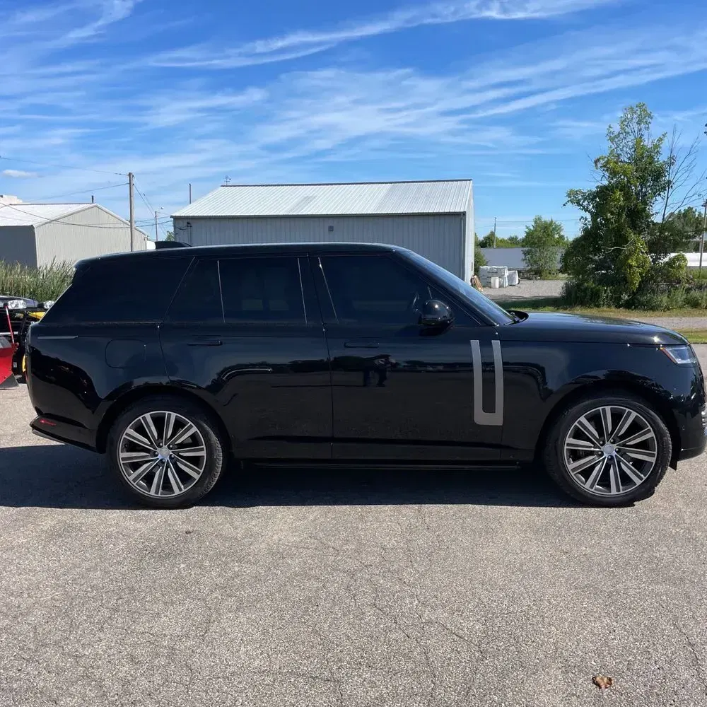 2023 Land Rover Range Rover P530 SE