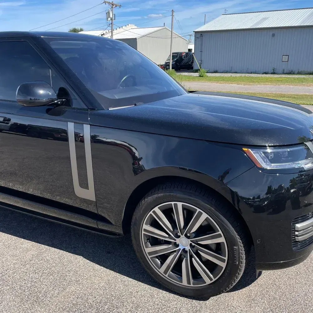 2023 Land Rover Range Rover P530 SE