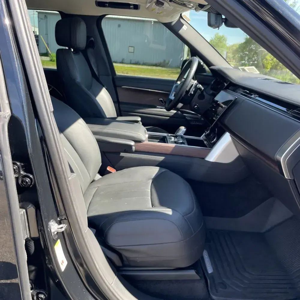 2023 Land Rover Range Rover P530 SE