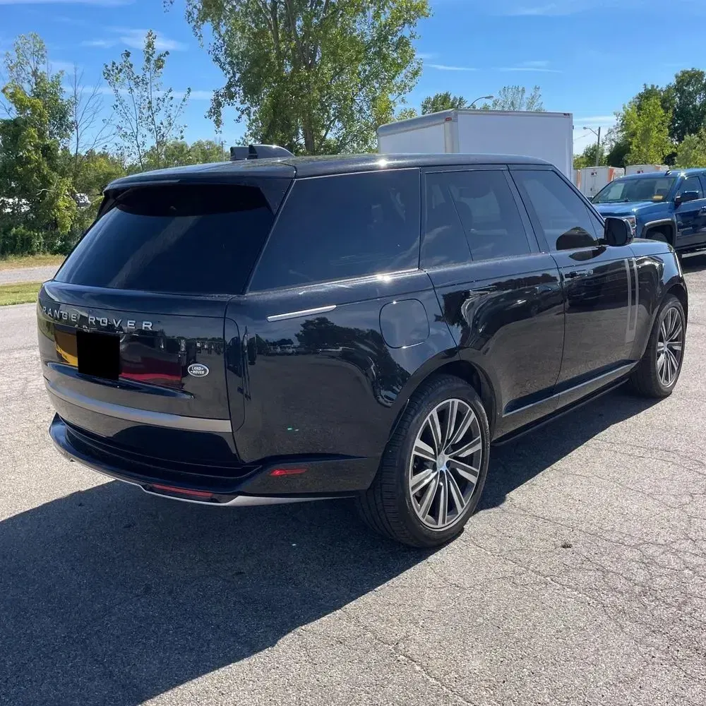 2023 Land Rover Range Rover P530 SE