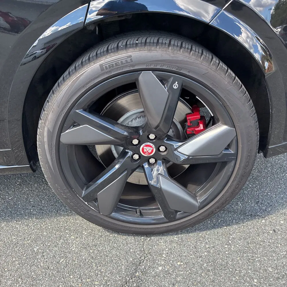 2023 Jaguar F-Pace SVR