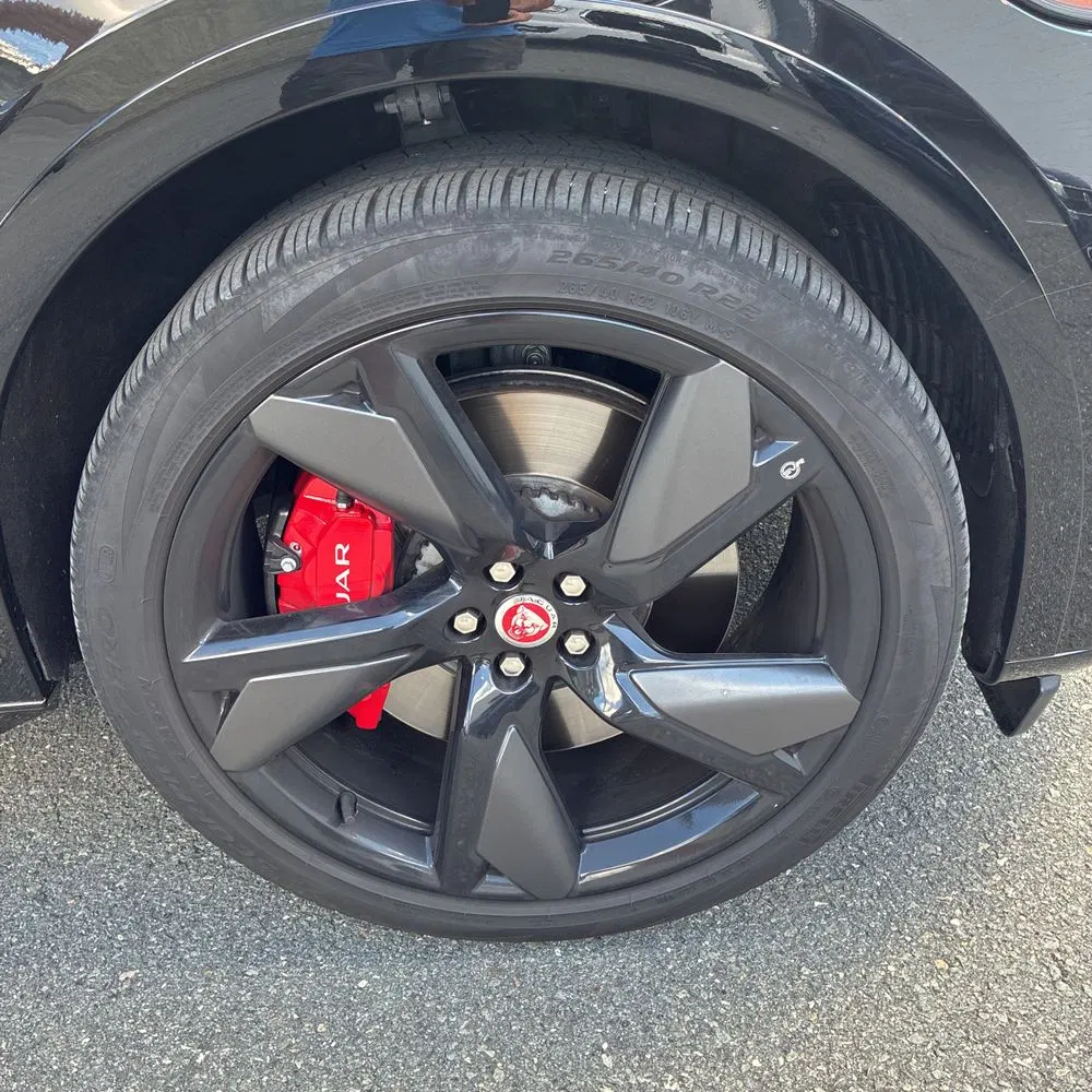2023 Jaguar F-Pace SVR