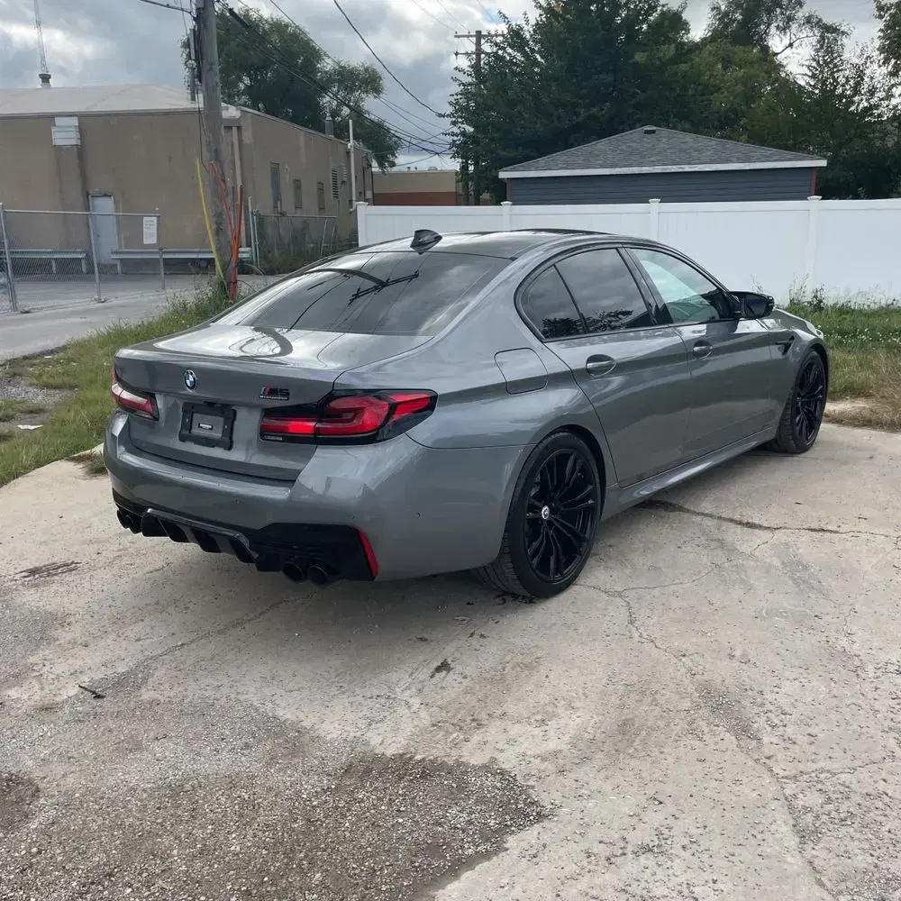 2023 BMW M5