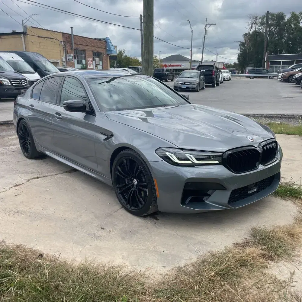 2023 BMW M5